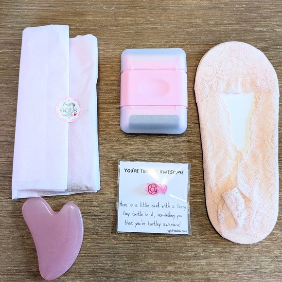 Pink delight gift box - Picture 3 of 4